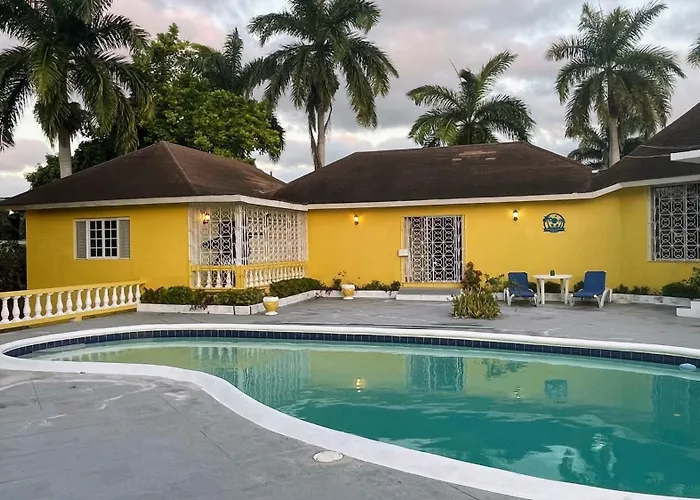 Villa Ironshore Sugarmill W Private Pool