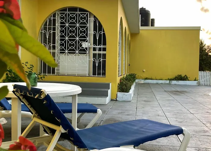 Ironshore Sugarmill W Private Pool Villa *