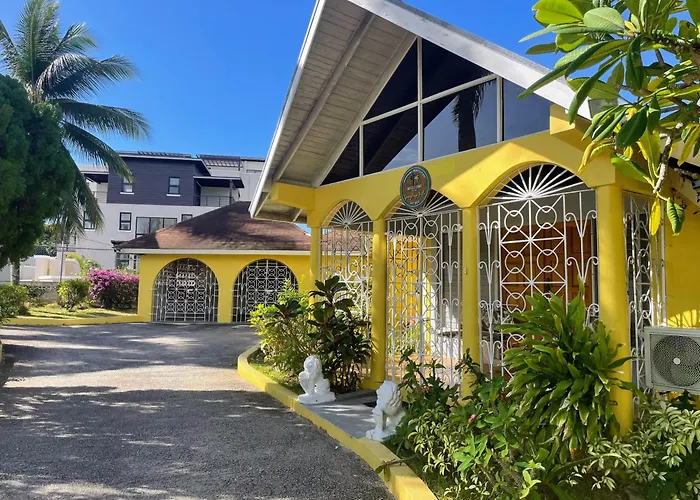 Ironshore Sugarmill W Private Pool Villa