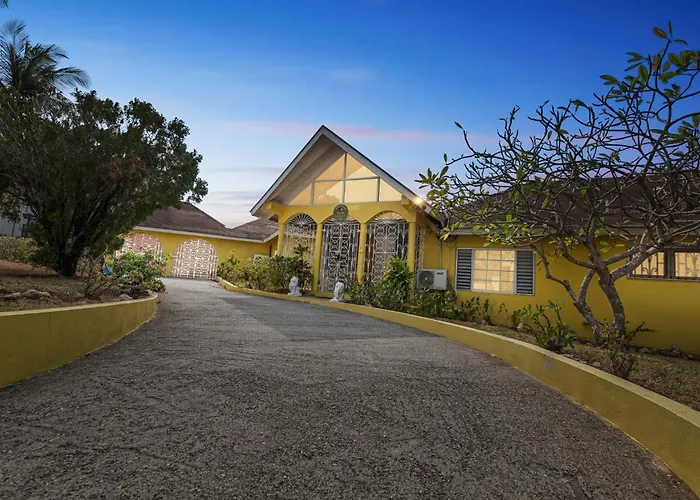 Villa Ironshore Sugarmill W Private Pool Montego Bay