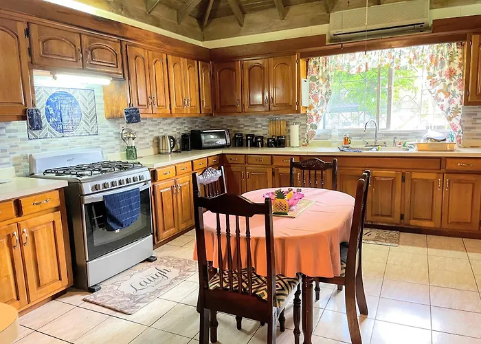Villa Ironshore Sugarmill W Private Pool *